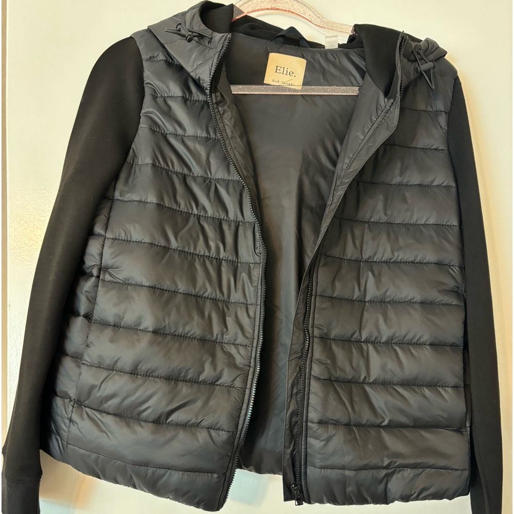 Elie Tahari puffer jacket with attached hood. Size L